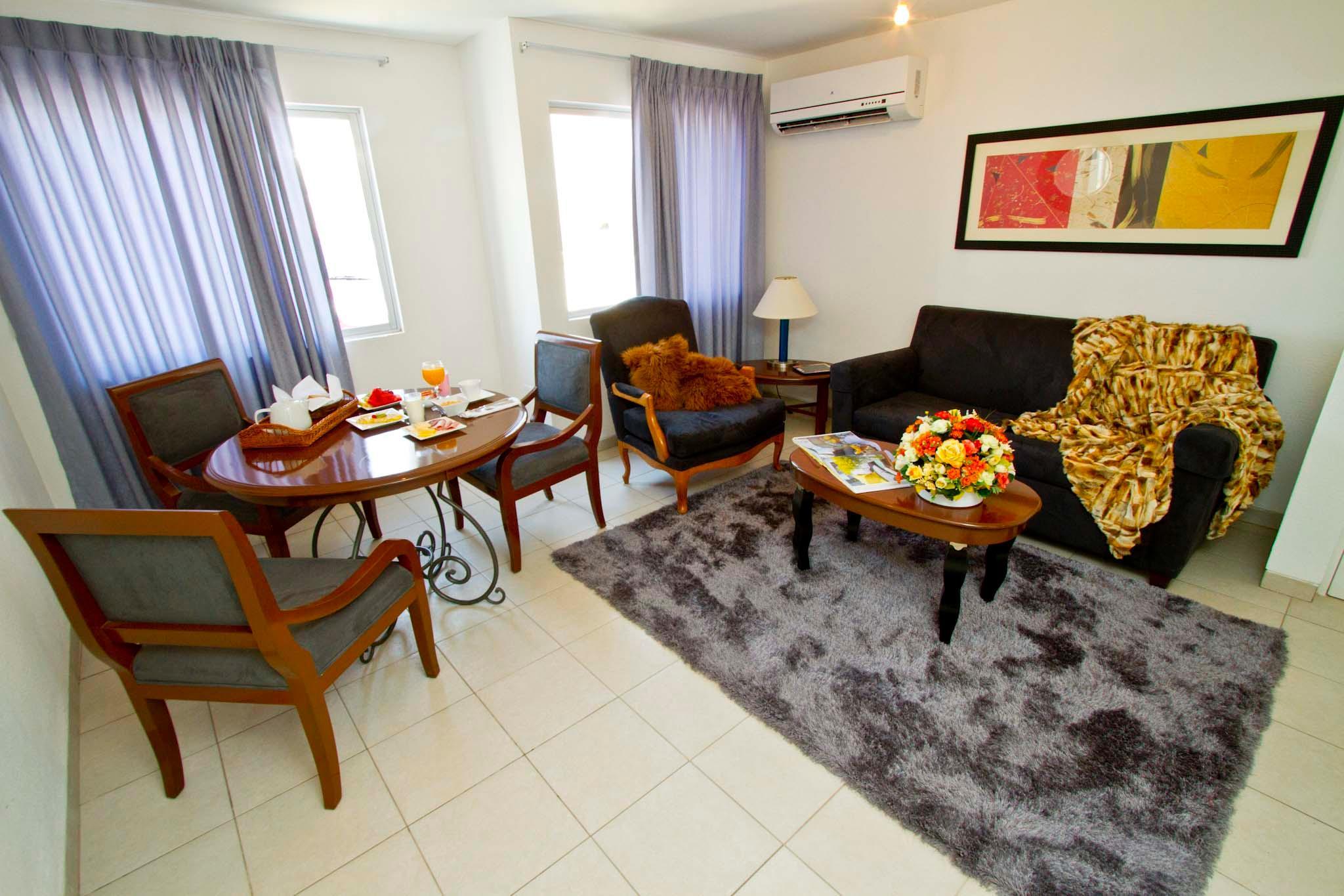 Terranova Suites Santa Cruz de La Sierra Exteriör bild