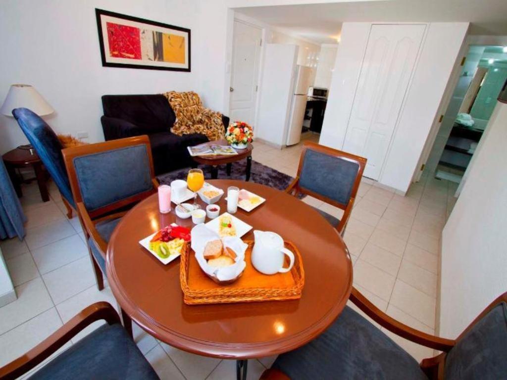 Terranova Suites Santa Cruz de La Sierra Exteriör bild