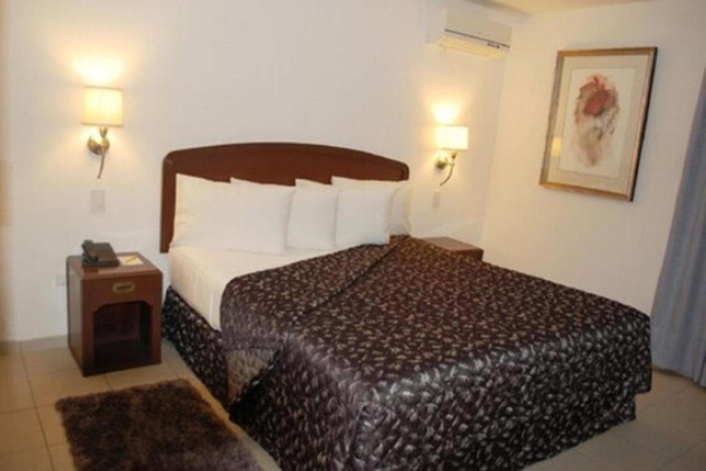 Terranova Suites Santa Cruz de La Sierra Exteriör bild