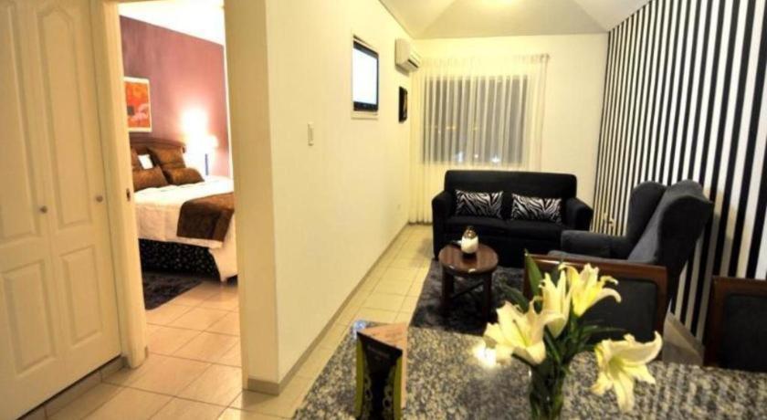 Terranova Suites Santa Cruz de La Sierra Exteriör bild